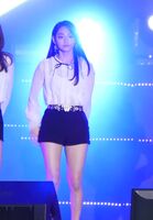 Gugudan - Mina